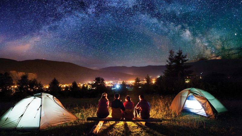 Ghidul complet al echipamentului perfect de camping: ce să alegi pentru o aventură fără griji